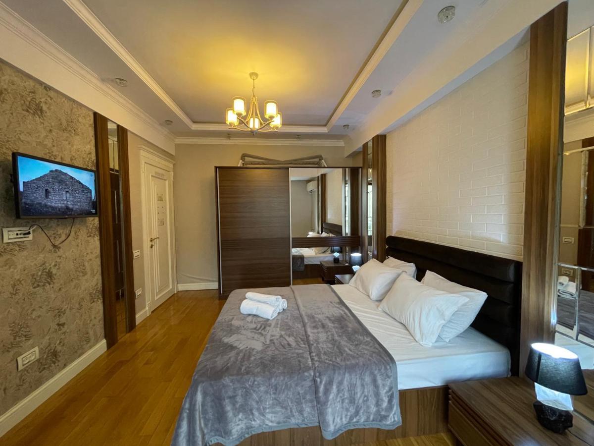 Park Azure Apartment Баку Экстерьер фото